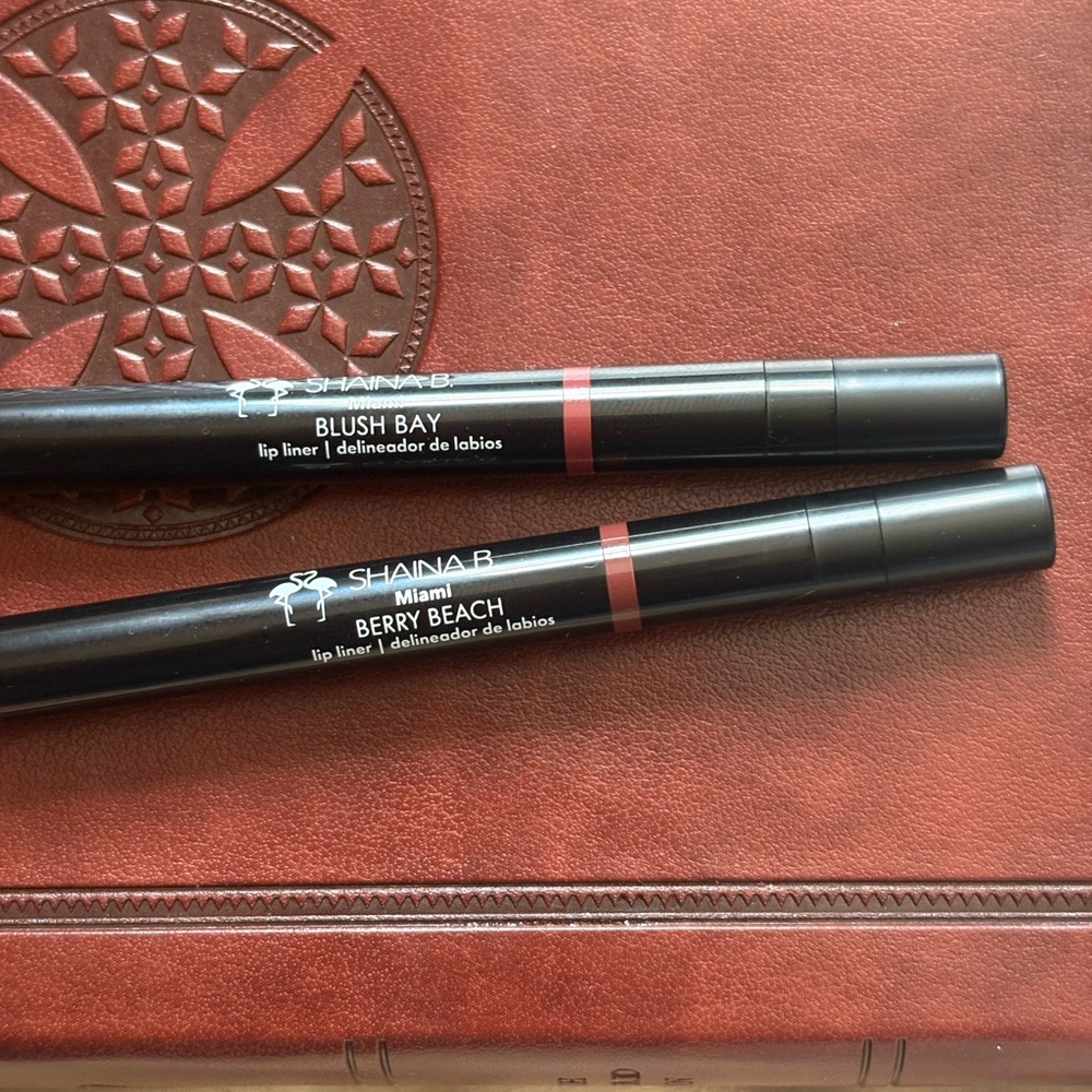 lip liners